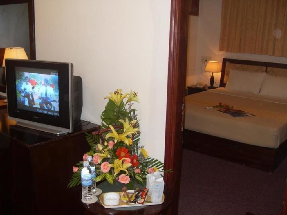 Dong Kinh A Hotel Ho Chi Minh-staden Exteriör bild