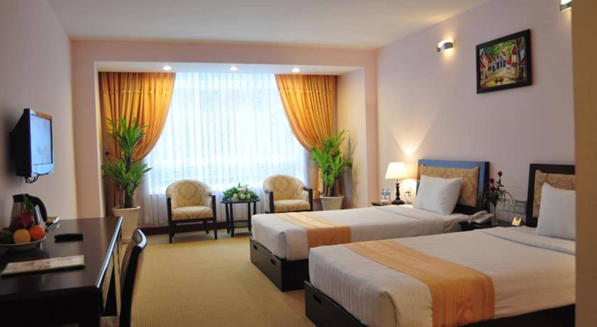 Dong Kinh A Hotel Ho Chi Minh-staden Exteriör bild
